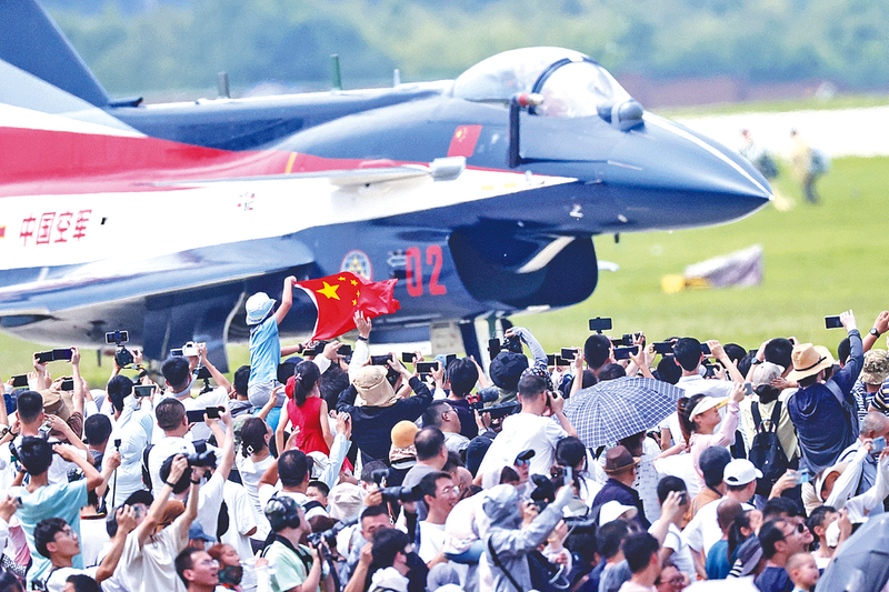 肏美女浪屄屄视频网长春航空展迎来首个公众日